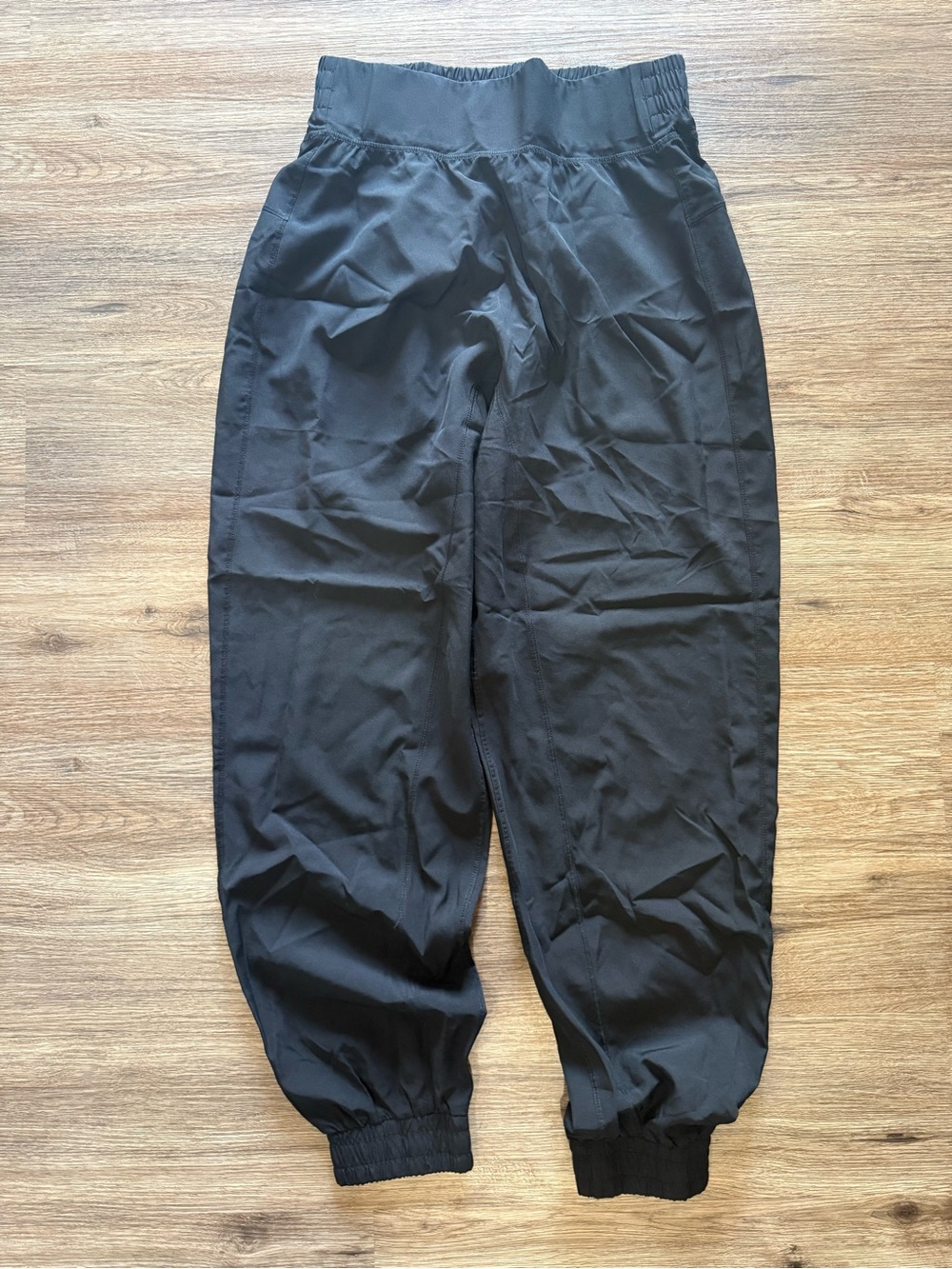 Women’s parachute Black breathable pants